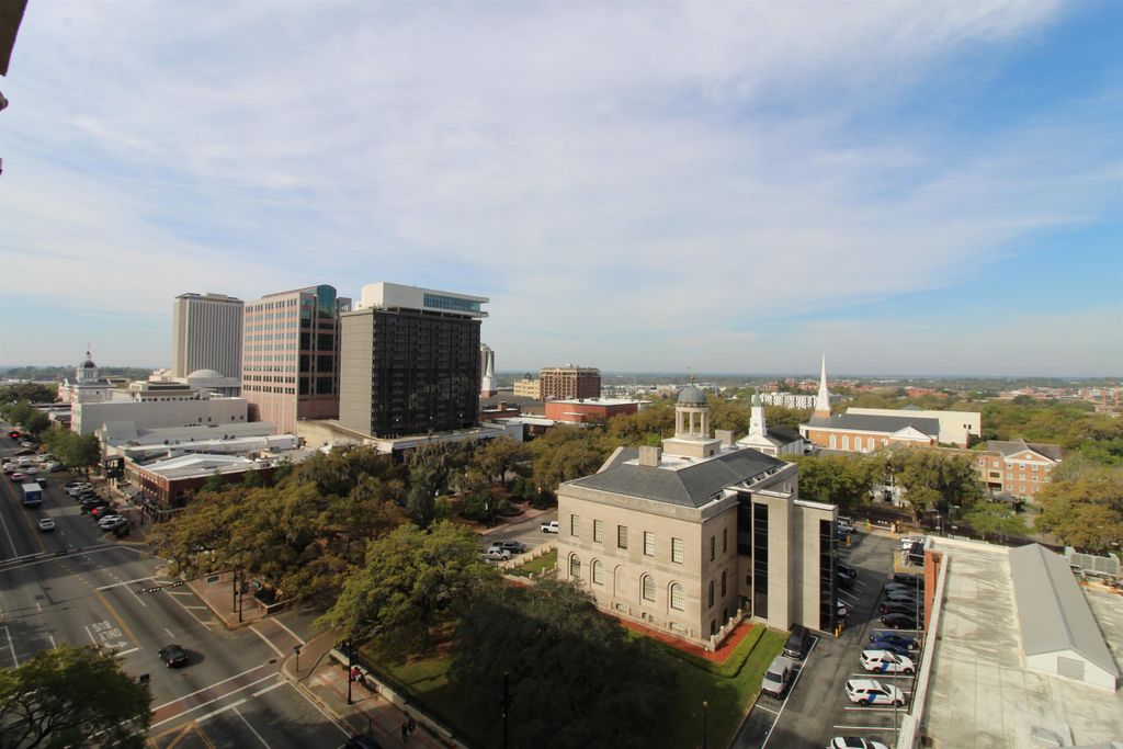 Photo of 121 N Monroe St #1201 St, Tallahassee, FL 32301 (MLS # 397533)