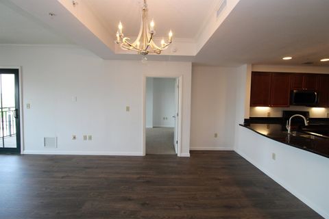 Tiny photo for 121 N Monroe St #1201 St, Tallahassee, FL 32301 (MLS # 397533)