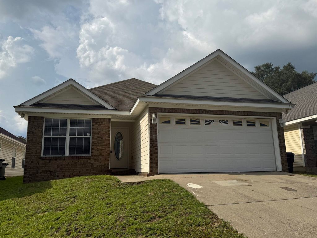 Photo of 360 CHASTAIN Lane, Tallahassee, FL 32305 (MLS # 389106)