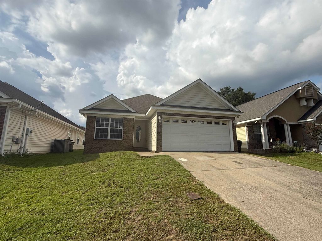 Photo of 360 CHASTAIN Lane, Tallahassee, FL 32305 (MLS # 389106)
