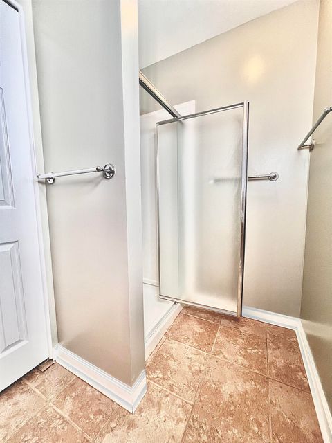 Tiny photo for 822 California Street, Tallahassee, FL 32304 (MLS # 390850)