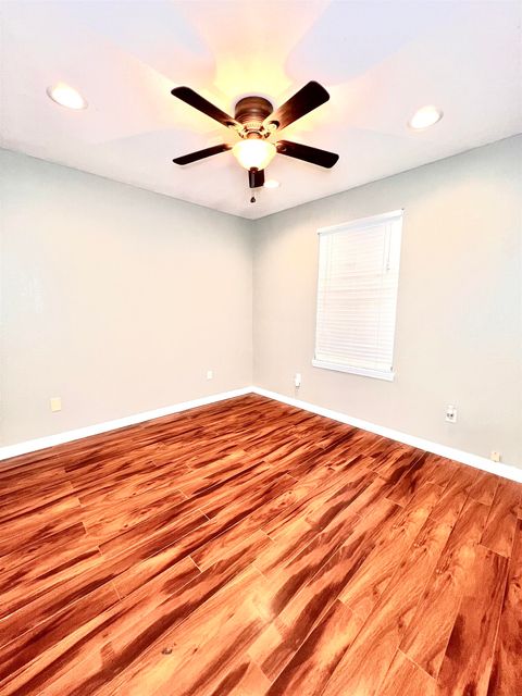 Tiny photo for 822 California Street, Tallahassee, FL 32304 (MLS # 390850)