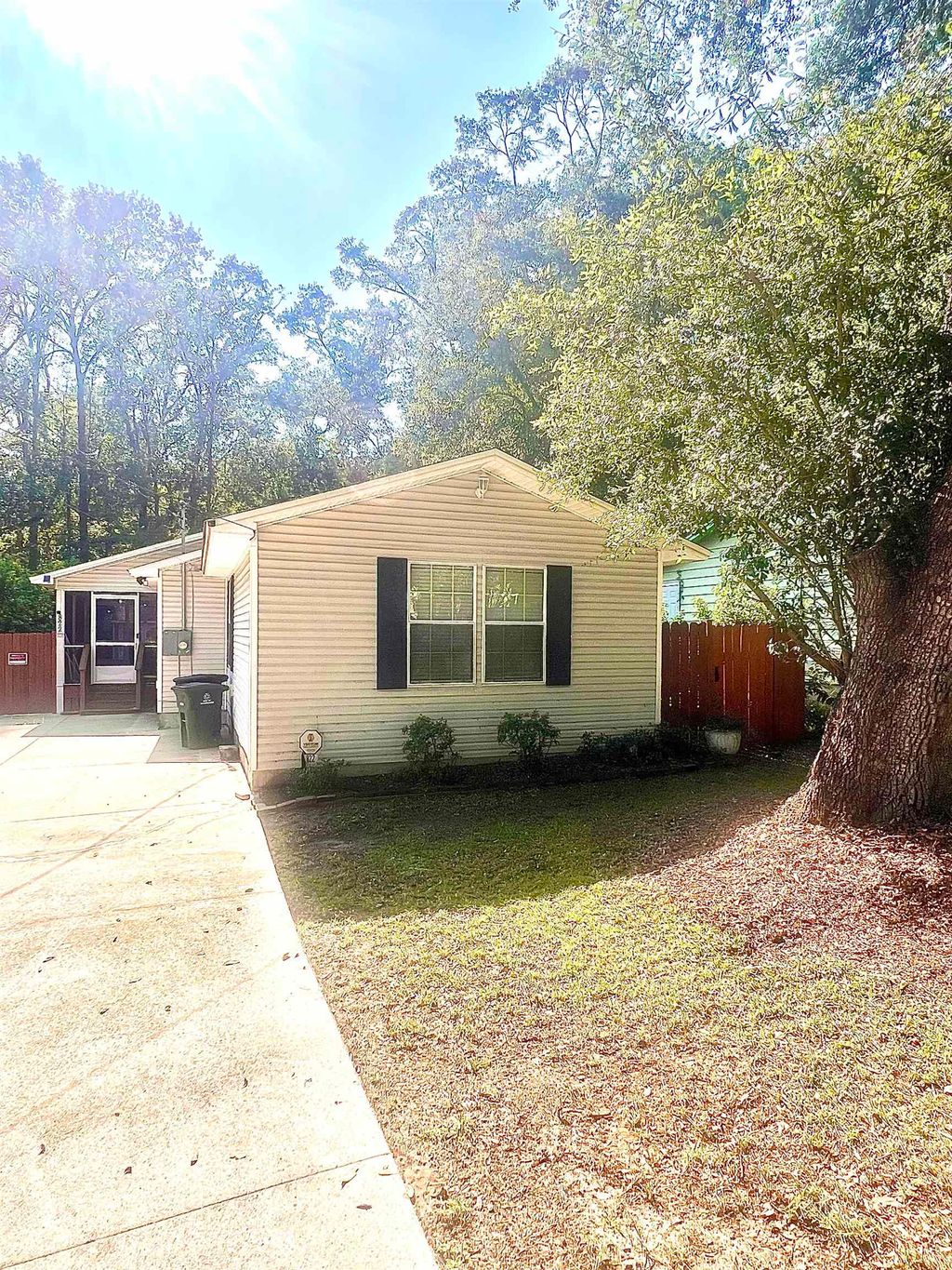 Photo of 822 California Street, Tallahassee, FL 32304 (MLS # 390850)