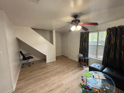 Tiny photo for 1264 Ocala Road #B, Tallahassee, FL 32304 (MLS # 401779)