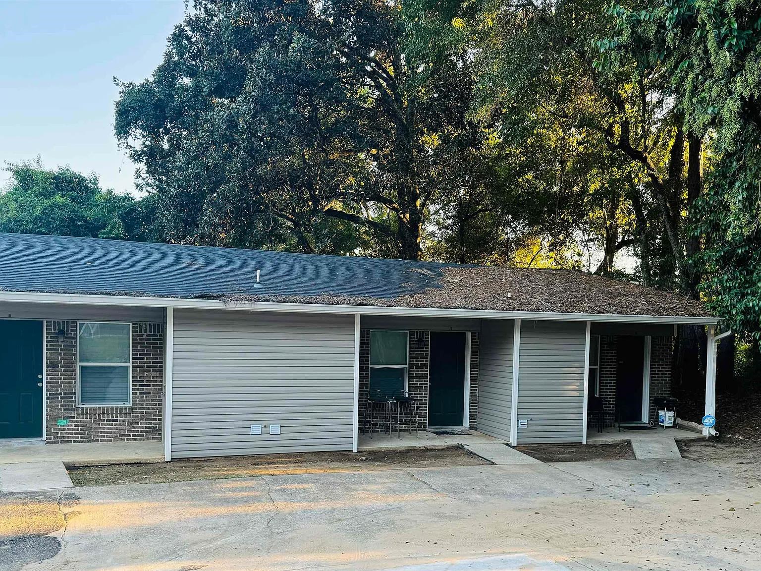 1567 Live Oak Drive AB