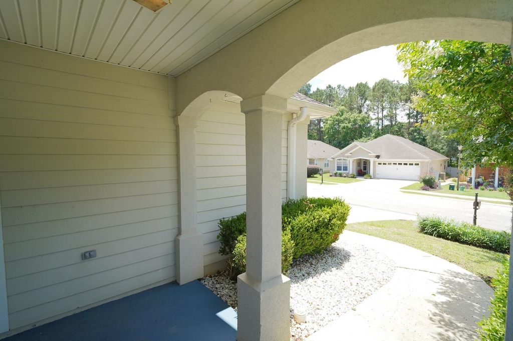 Photo of 9329 Tuscany Drive, Tallahassee, FL 32312 (MLS # 399924)