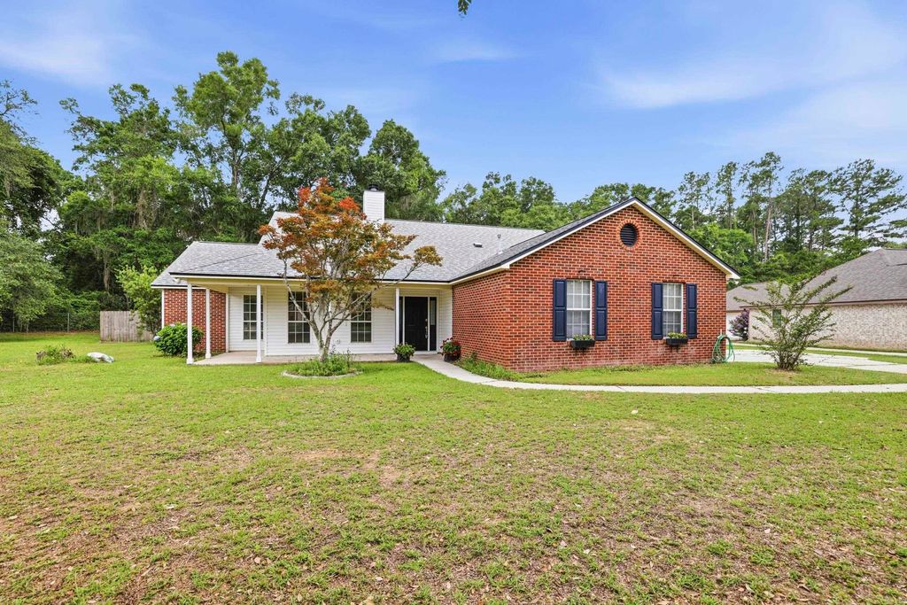 Photo of 1953 Setting Sun Trail, Tallahassee, FL 32303 (MLS # 401064)