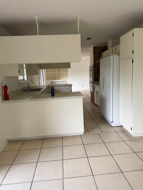 Tiny photo for 1932 Shady Oaks Drive, Tallahassee, FL 32303 (MLS # 392231)