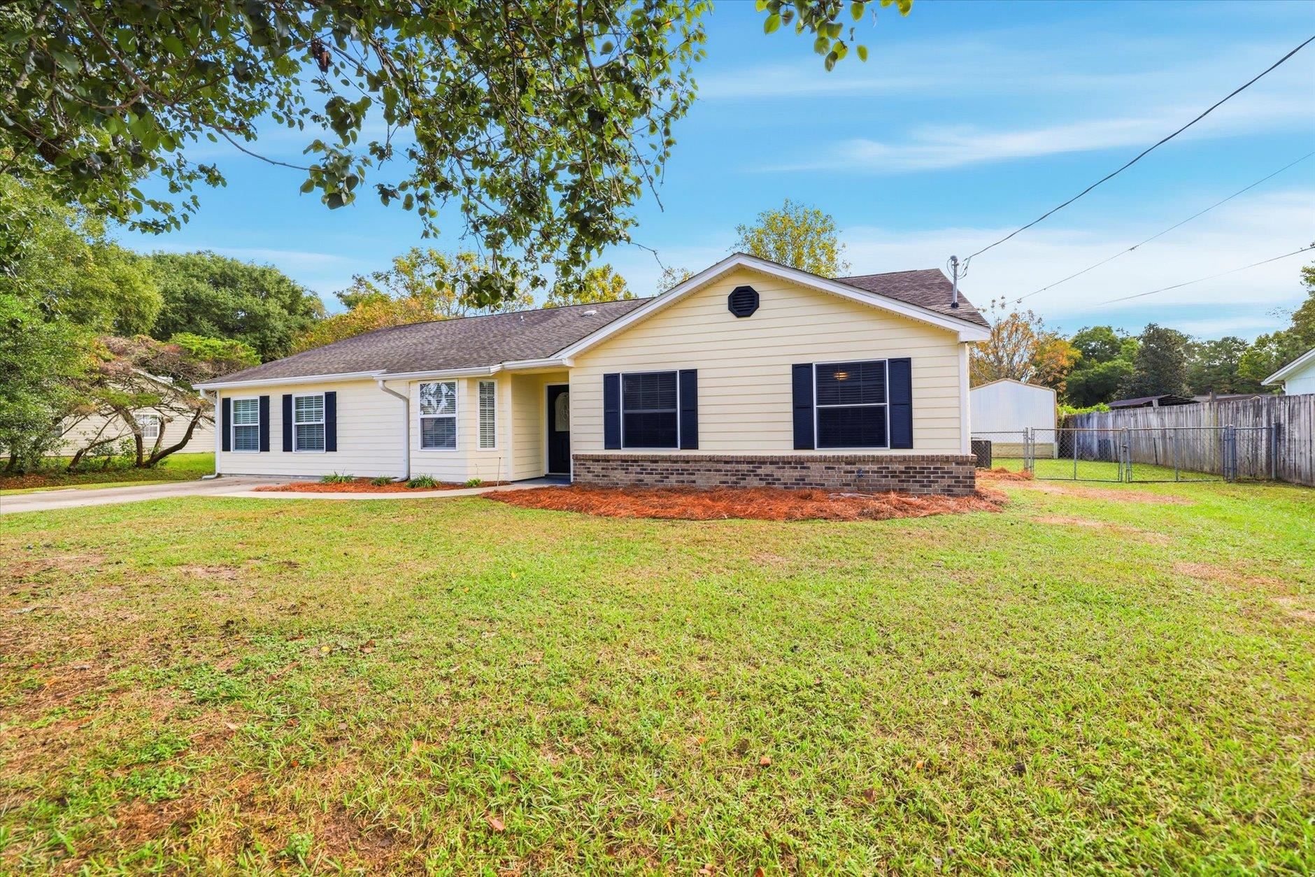 1249 Sedgefield Road