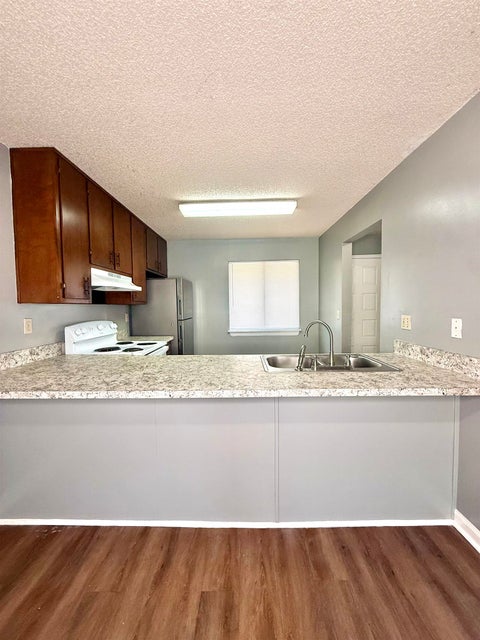 Tiny photo for 1928 Nicklaus Court #B, Tallahassee, FL 32301 (MLS # 401095)