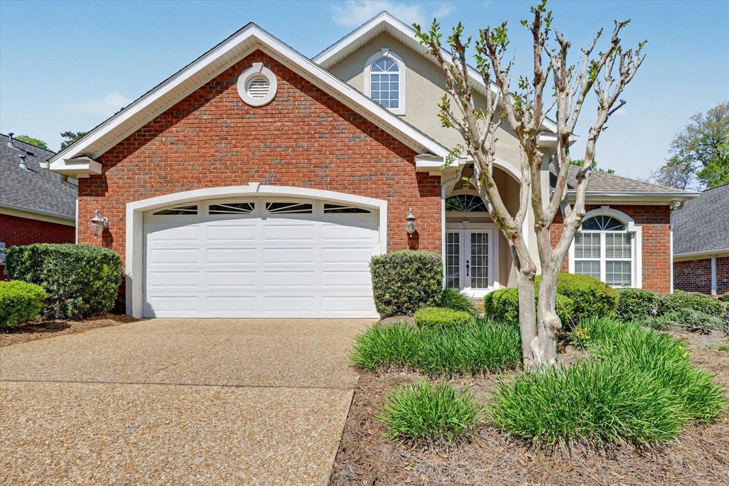 Photo of 9067 RIDGEVIEW Trail, Tallahassee, FL 32312 (MLS # 397920)