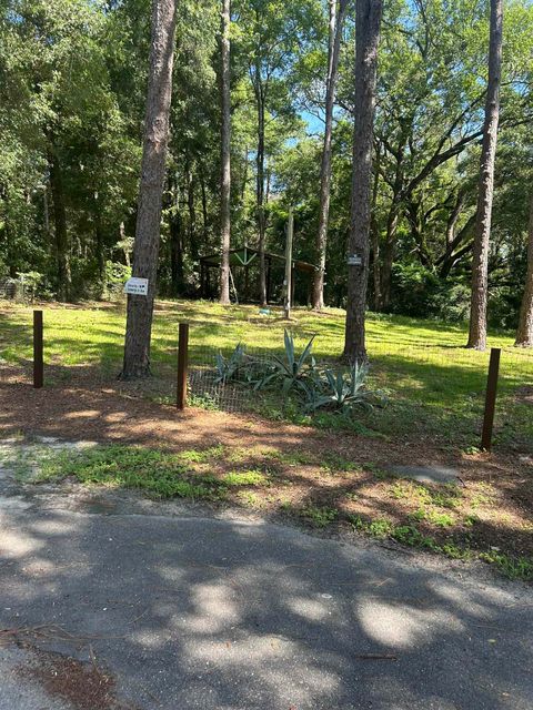 Tiny photo for 612 Whittaker Road, Tallahassee, FL 32305 (MLS # 390670)