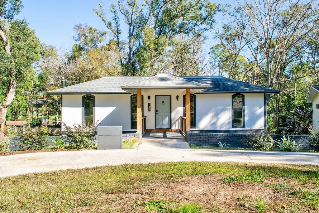 Photo of 1430 Lucy Street, Tallahassee, FL 32308 (MLS # 395811)