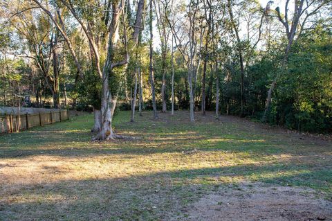 Tiny photo for 1430 Lucy Street, Tallahassee, FL 32308 (MLS # 395811)