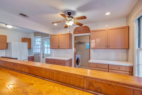 Tiny photo for 954 Miccosukee Road, Tallahassee, FL 32308 (MLS # 391457)
