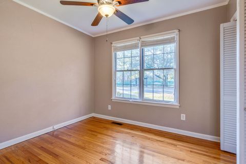 Tiny photo for 954 Miccosukee Road, Tallahassee, FL 32308 (MLS # 391457)