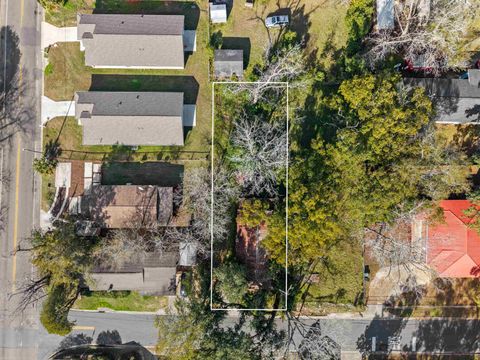 Tiny photo for 810 Taylor Street, Tallahassee, FL 32310 (MLS # 397764)