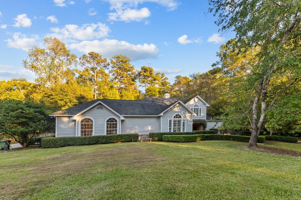 Photo of 4935 Arden Forest Way, Tallahassee, FL 32309 (MLS # 393021)