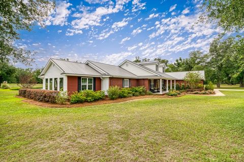 Tiny photo for 1752 SE ROGERS SINK Road, Madison, FL 32340 (MLS # 399349)