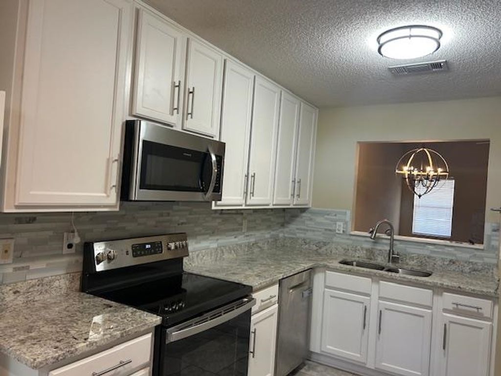 Photo of 1038 High Meadow Drive, Tallahassee, FL 32311 (MLS # 393209)