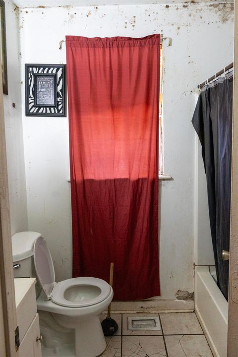 Tiny photo for 1510 Levy Avenue, Tallahassee, FL 32310 (MLS # 384894)