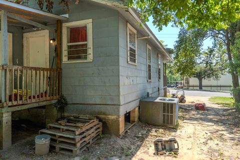 Tiny photo for 1510 Levy Avenue, Tallahassee, FL 32310 (MLS # 384894)