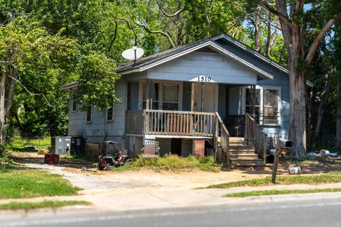 Tiny photo for 1510 Levy Avenue, Tallahassee, FL 32310 (MLS # 384894)