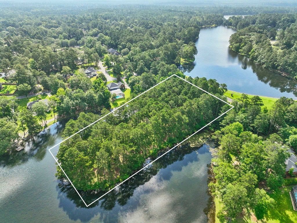 Photo of 8857 Glen Abby Drive, Tallahassee, FL 32312 (MLS # 391924)