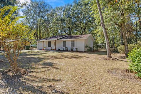Tiny photo for 8477 Titus Lane, Tallahassee, FL 32305 (MLS # 397132)