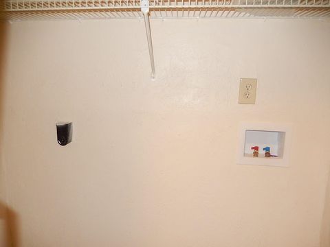 Tiny photo for 932 S Lipona Road, Tallahassee, FL 32304 (MLS # 385052)
