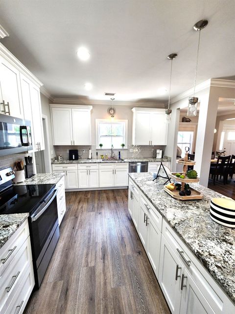 Tiny photo for 28 Conifer Court, Crawfordville, FL 32327 (MLS # 399159)