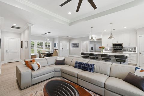 Tiny photo for 22545 FRANCES Way, Tallahassee, FL 32310 (MLS # 399046)