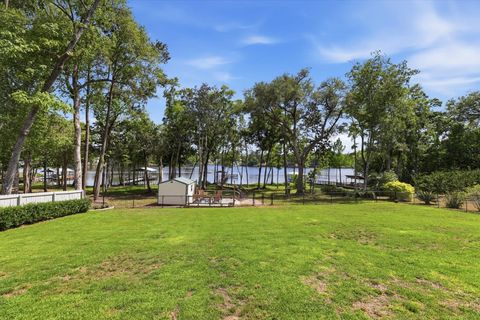 Tiny photo for 22545 FRANCES Way, Tallahassee, FL 32310 (MLS # 399046)