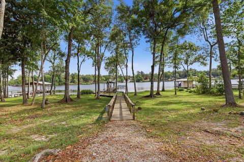 Tiny photo for 22545 FRANCES Way, Tallahassee, FL 32310 (MLS # 399046)