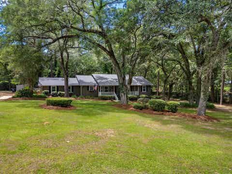 Tiny photo for 10075 COVEY RIDE Street, Tallahassee, FL 32312 (MLS # 401034)