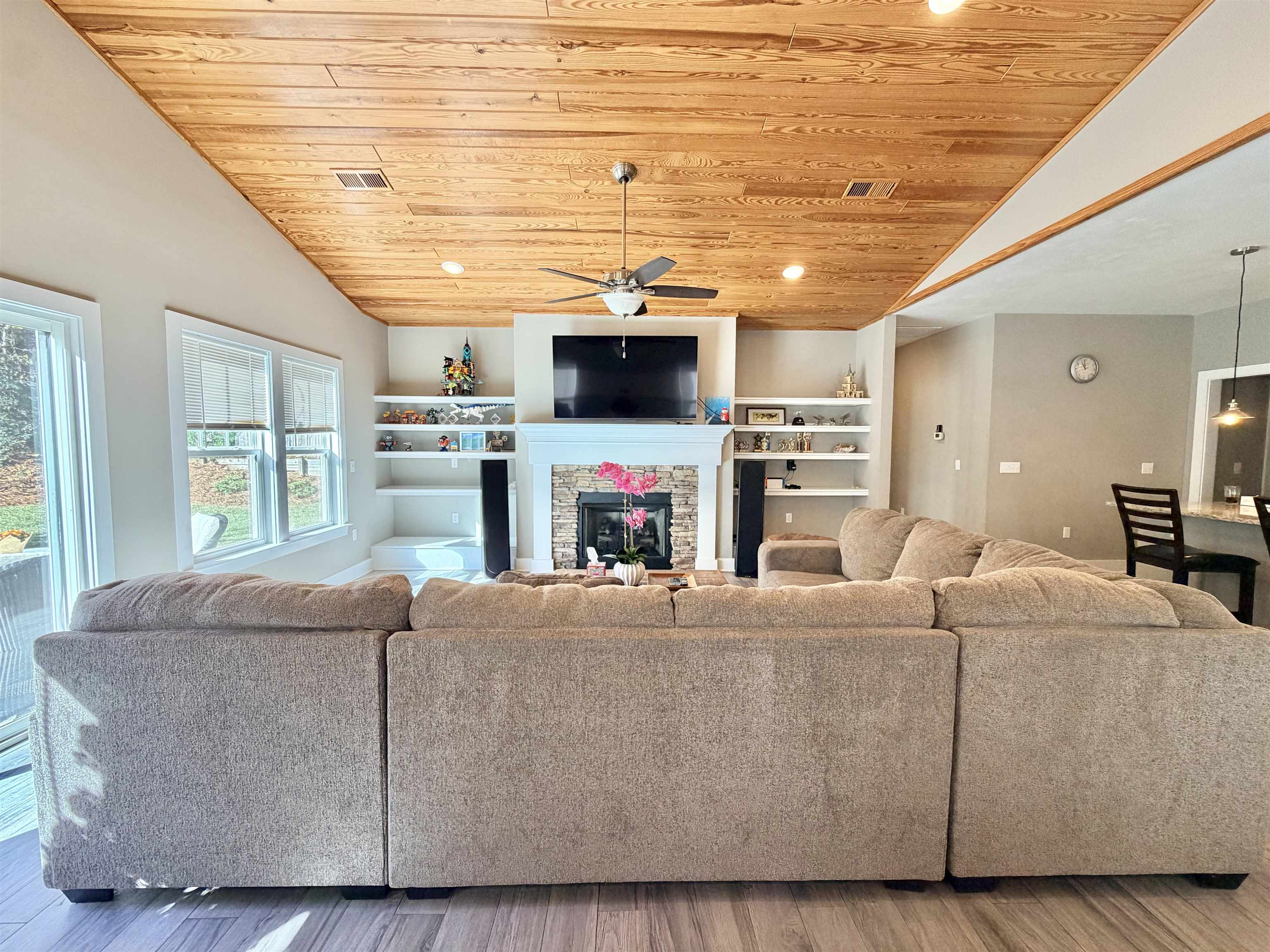 7500 BEAVER FORD Road