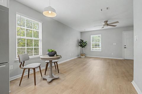 Tiny photo for 1520 ELBERTA Drive, Tallahassee, FL 32304 (MLS # 399688)