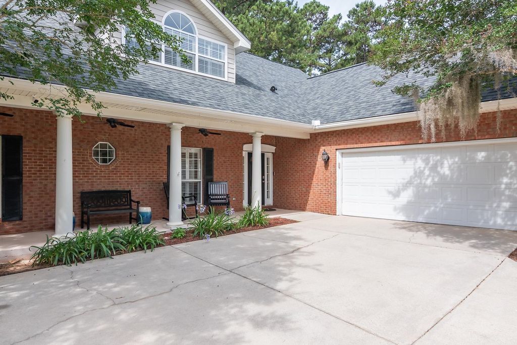 Photo of 912 Park View Drive, Tallahassee, FL 32311 (MLS # 401143)