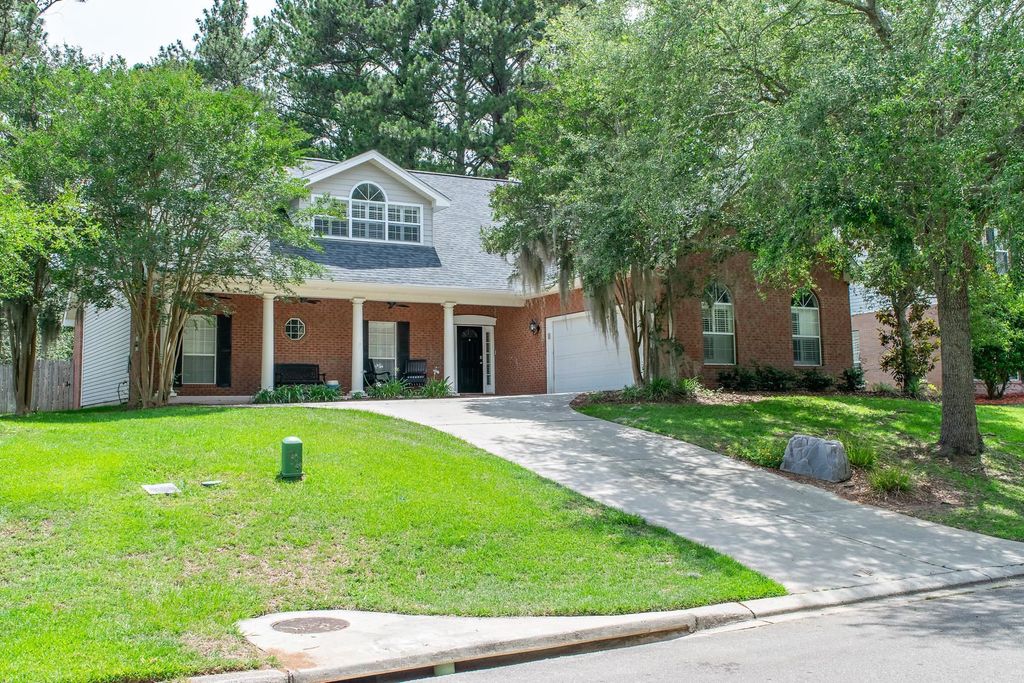 Photo of 912 Park View Drive, Tallahassee, FL 32311 (MLS # 401143)