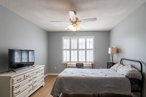 Tiny photo for 912 Park View Drive, Tallahassee, FL 32311 (MLS # 401143)