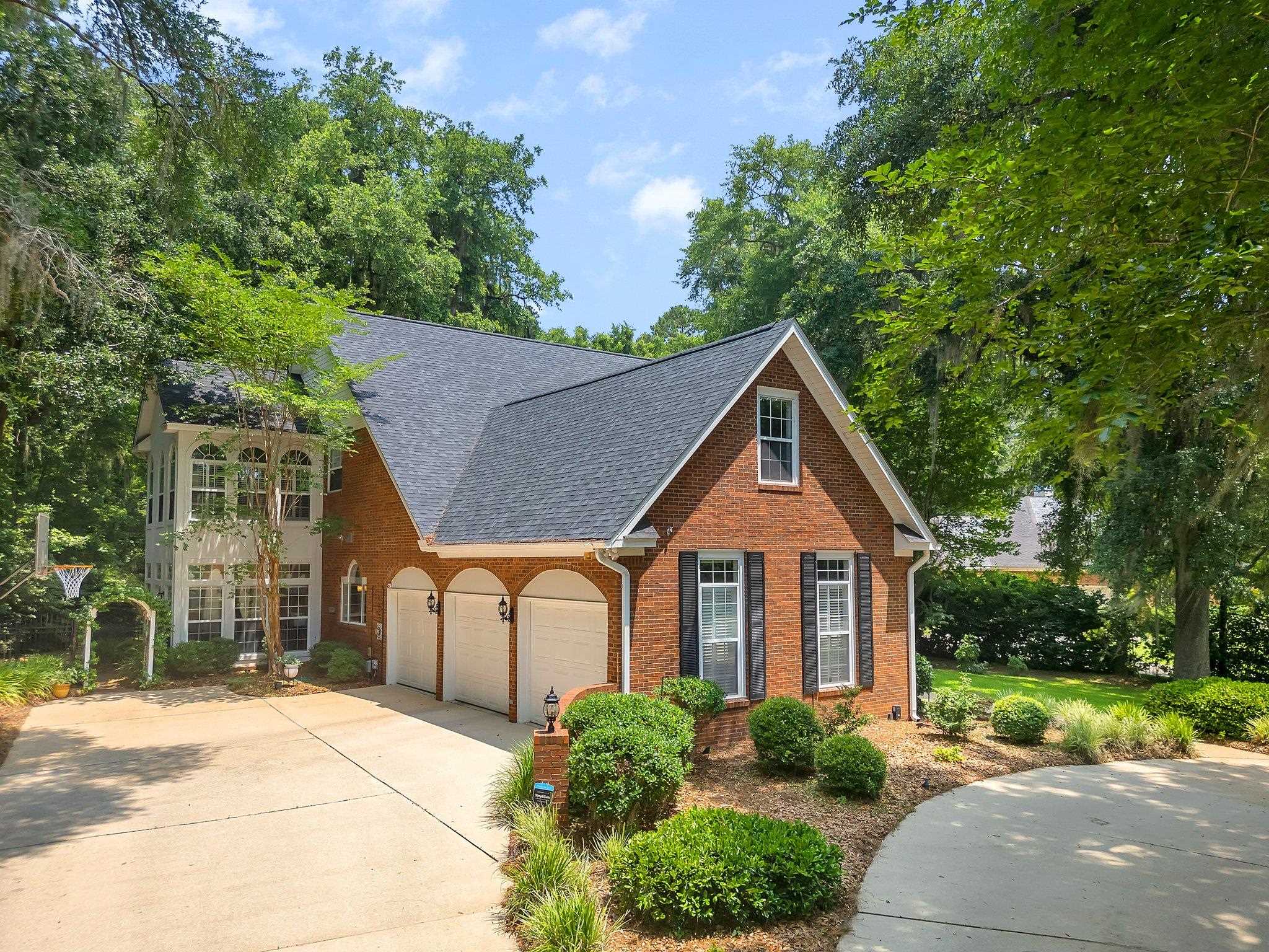 1020 Summerbrooke Drive