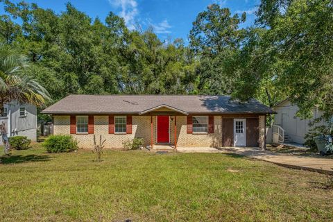Tiny photo for 3421 Sunnyside Drive, Tallahassee, FL 32305 (MLS # 394403)