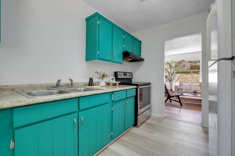 Tiny photo for 3421 Sunnyside Drive, Tallahassee, FL 32305 (MLS # 394403)