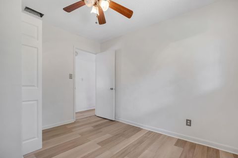 Tiny photo for 3421 Sunnyside Drive, Tallahassee, FL 32305 (MLS # 394403)