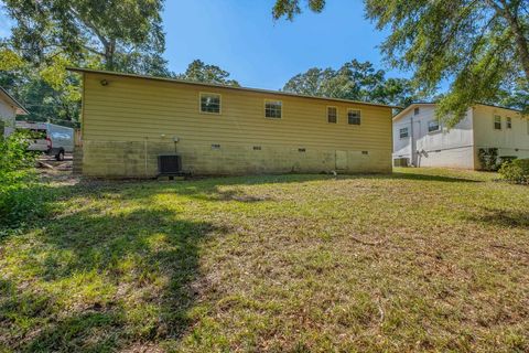 Tiny photo for 3421 Sunnyside Drive, Tallahassee, FL 32305 (MLS # 394403)