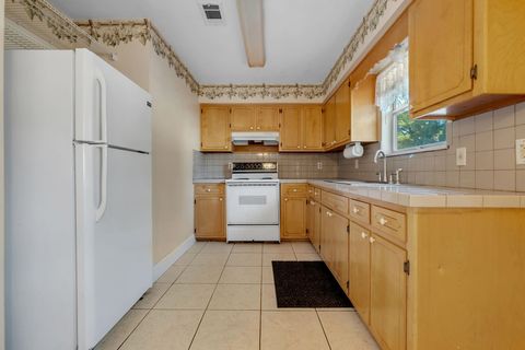 Tiny photo for 3112 Oscar Harvey Road, Tallahassee, FL 32310 (MLS # 393508)