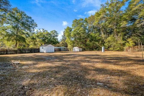 Tiny photo for 3112 Oscar Harvey Road, Tallahassee, FL 32310 (MLS # 393508)