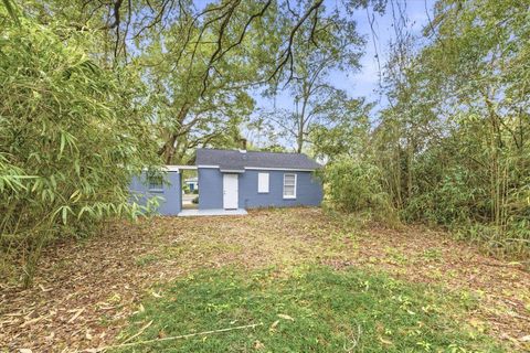 Tiny photo for 1308 Coleman Street, Tallahassee, FL 32310 (MLS # 397694)