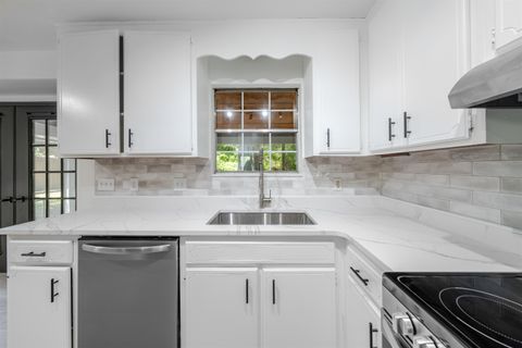 Tiny photo for 4024 Elder Lane, Tallahassee, FL 32303 (MLS # 399615)