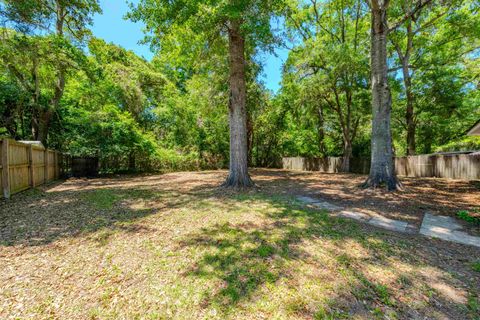 Tiny photo for 4024 Elder Lane, Tallahassee, FL 32303 (MLS # 399615)